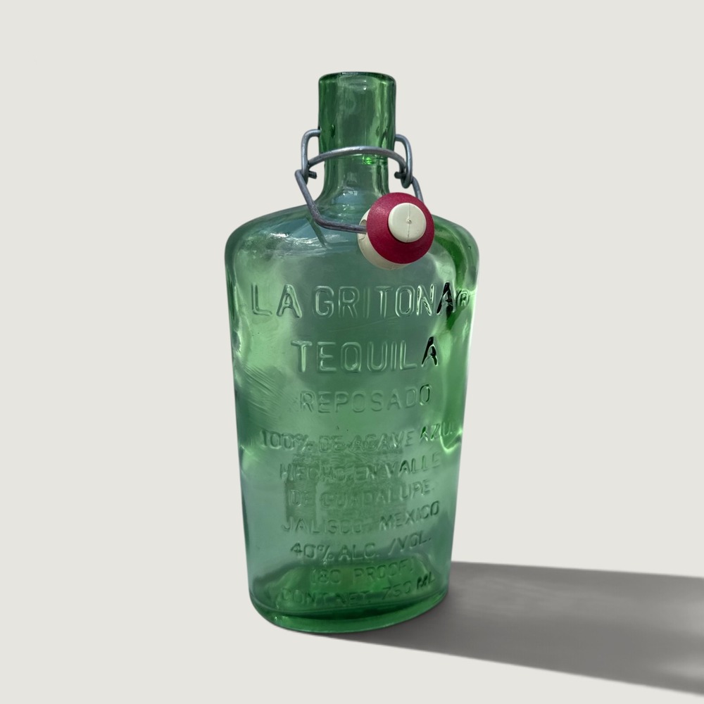 La Gritona Tequila Reposado Empty Bottle 750ml Green Glass Excellent Swing Top
